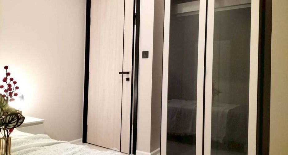 For rent 2 bedrooms condo in Ratchathewi, Bangkok