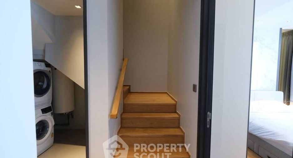 For rent 2 bedrooms condo in Khlong Toei, Bangkok