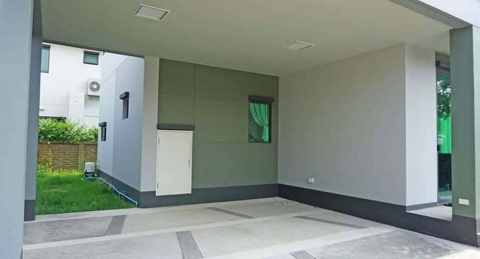 For rent 4 bedrooms house in Bang Phli, Samut Prakan