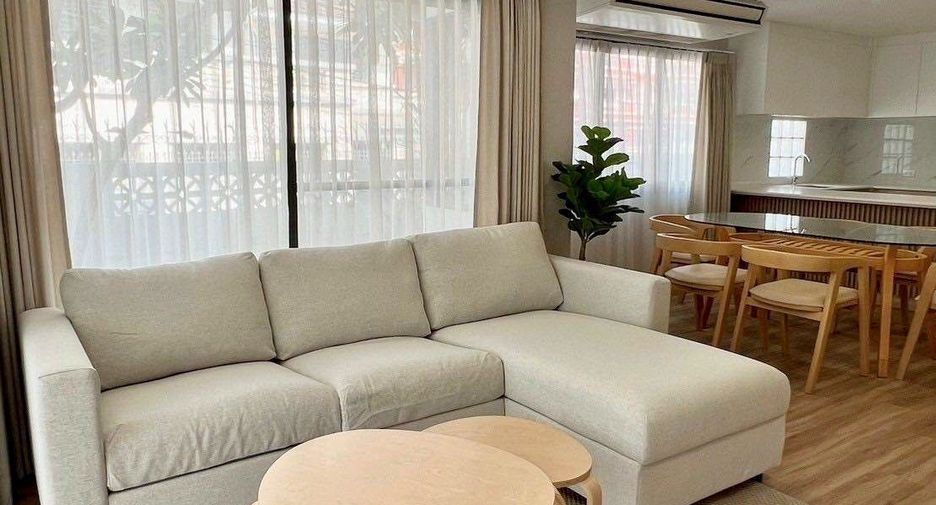 Casa en alquiler de 4 habitaciones en Sathon, Bangkok