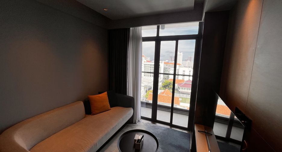 For rent 1 bed condo in Pratumnak, Pattaya