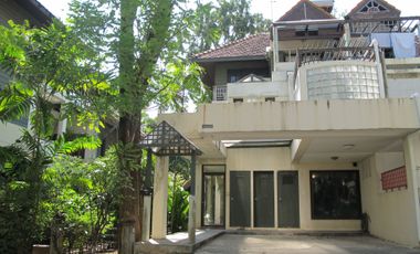 Casa adosada en venta de 3 habitaciones en Bang Kapi, Bangkok