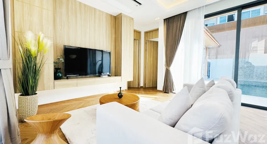 For sale 3 bedrooms villa in Mueang Phuket, Phuket