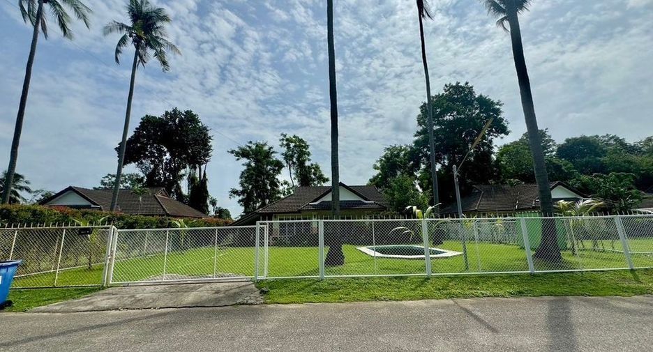 出租 2 卧室 独立屋 在 Phuket Town, 普吉