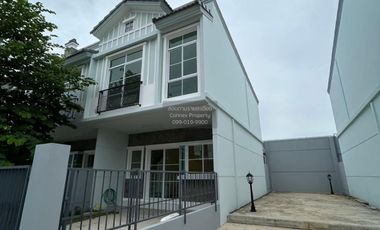 Casa adosada en alquiler de 2 habitaciones en Bang Phli, Samut Prakan