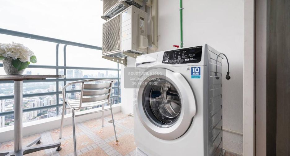 For rent 1 bed condo in Khlong Toei, Bangkok