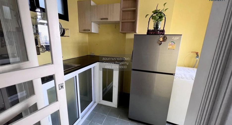 Condo en alquiler de 1 habitaciones en Yan Nawa, Bangkok