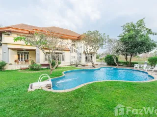 For sale 4 bedrooms house in Bang Na, Bangkok
