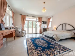For sale 4 bedrooms house in Bang Na, Bangkok