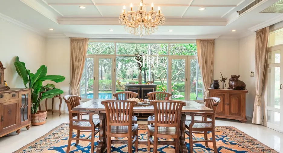 Haus zum Kauf mit 4 Zimmer in Bang Na, Bangkok