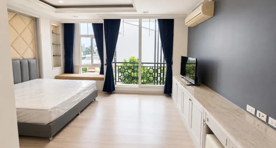 For rent 3 bedrooms house in Suan Luang, Bangkok