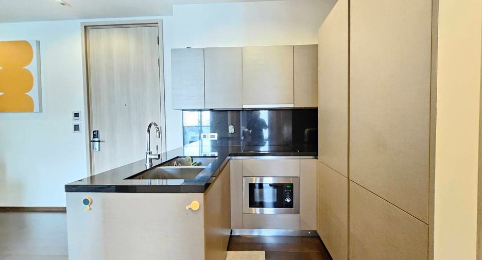 Wohnung zur Miete mit 2 Zimmer in Khlong Toei, Bangkok
