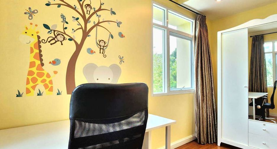 Wohnung zur Miete mit 3 Zimmer in Watthana, Bangkok