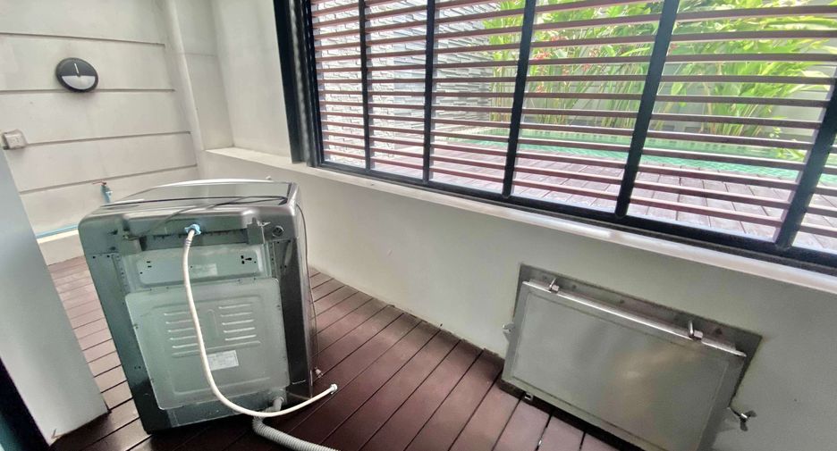 Wohnung zur Miete mit 1 Zimmer in Pathum Wan, Bangkok
