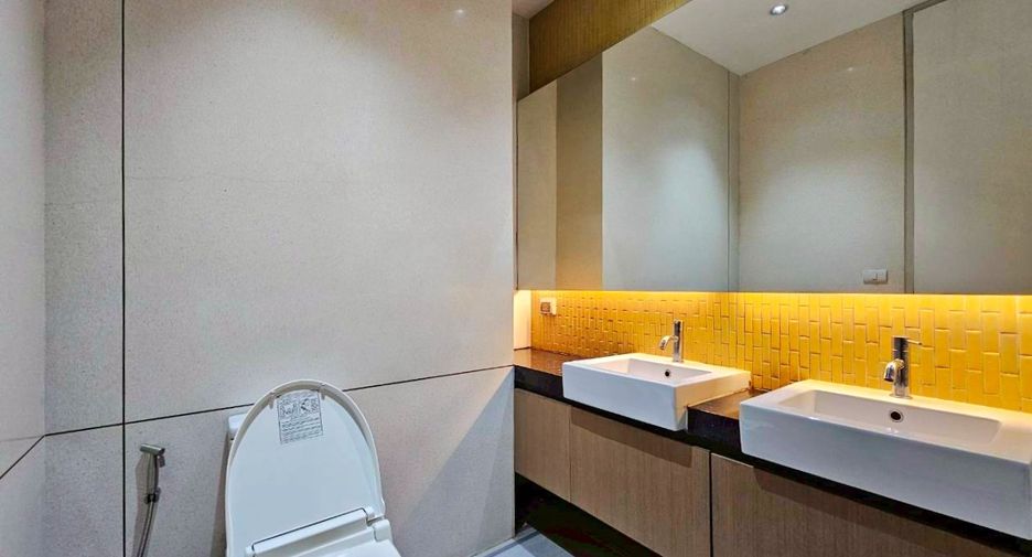 For rent 1 Beds condo in Watthana, Bangkok