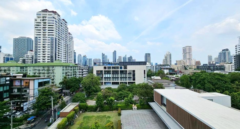 For rent 1 Beds condo in Watthana, Bangkok