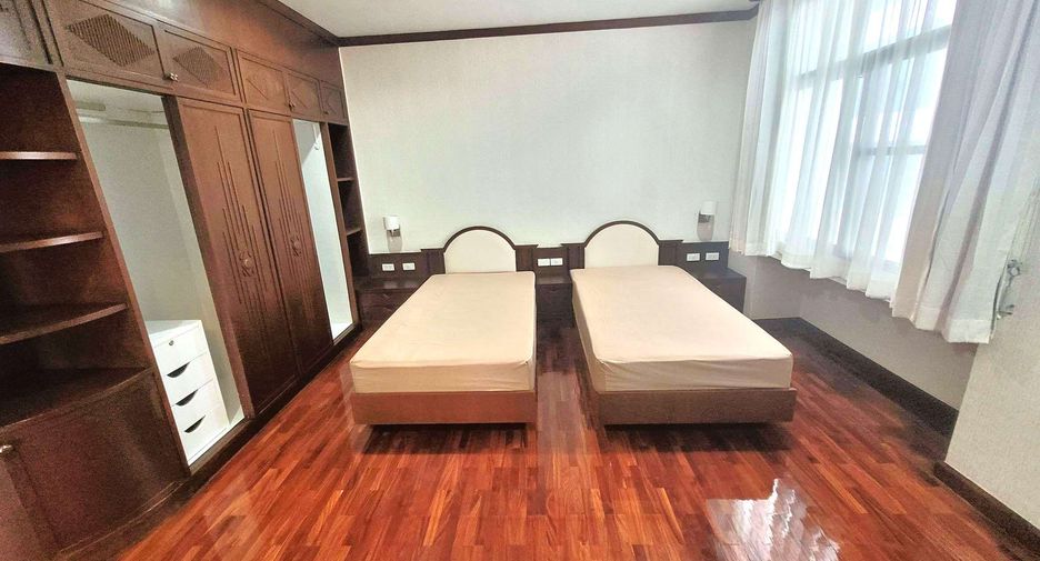 ให้เช่า 3 ห้องนอน คอนโด ใน วัฒนา, กรุงเทพฯ