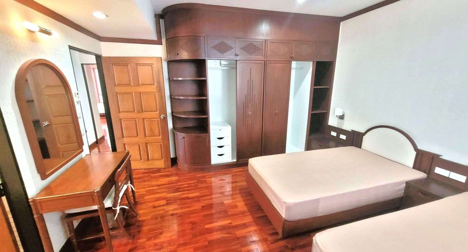 ให้เช่า 3 ห้องนอน คอนโด ใน วัฒนา, กรุงเทพฯ