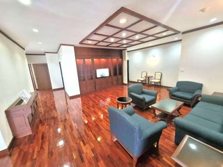 ให้เช่า 3 ห้องนอน คอนโด ใน วัฒนา, กรุงเทพฯ