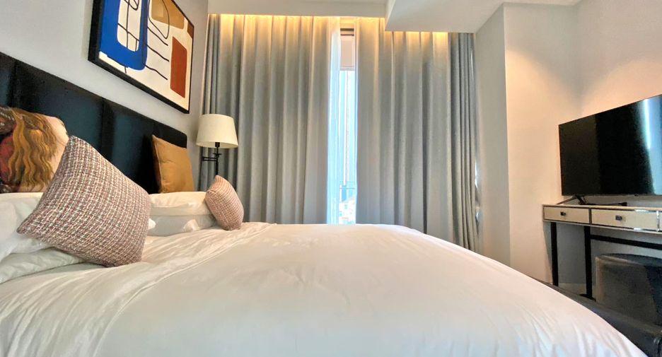 For rent and for sale 2 bedrooms condo in Watthana, Bangkok