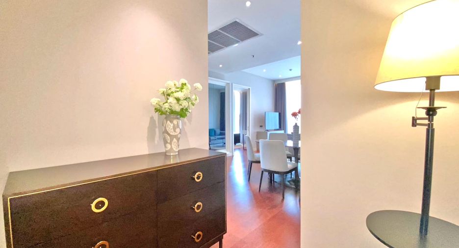 For rent and for sale 2 bedrooms condo in Watthana, Bangkok