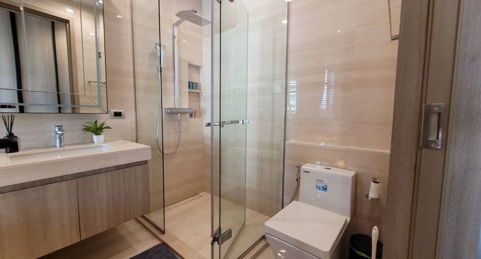 For rent and for sale 2 bedrooms condo in Khlong Toei, Bangkok
