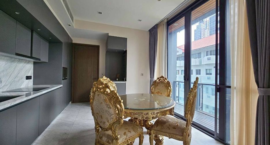 For rent 2 bedrooms condo in Watthana, Bangkok