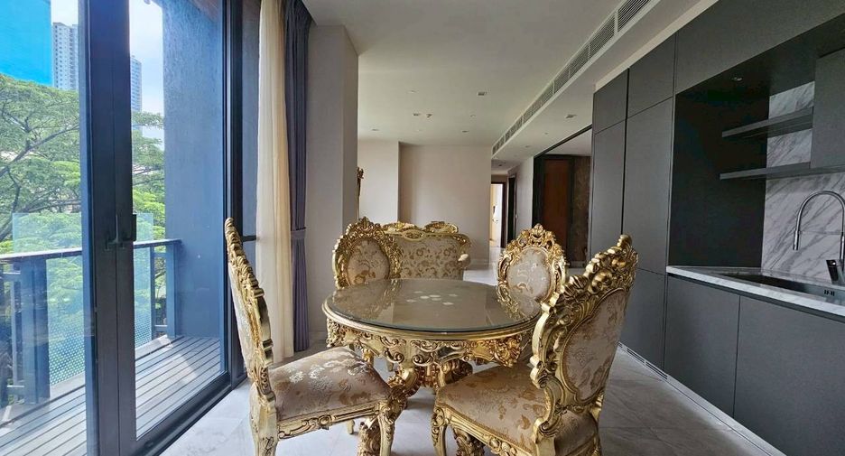 For rent 2 bedrooms condo in Watthana, Bangkok