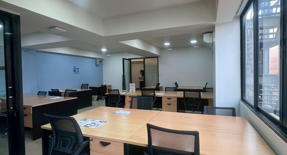 For rent office in Watthana, Bangkok