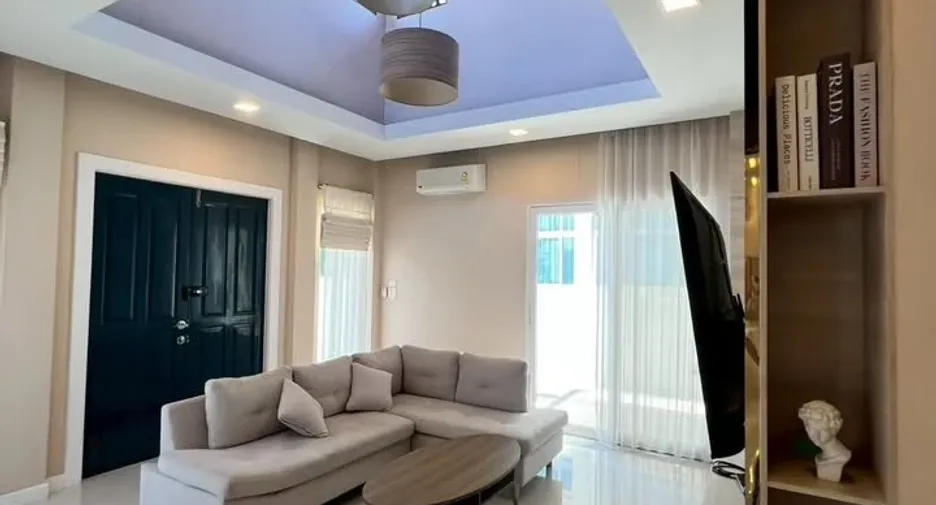 À louer 3 chambres maison à Bang Lamung, Chonburi