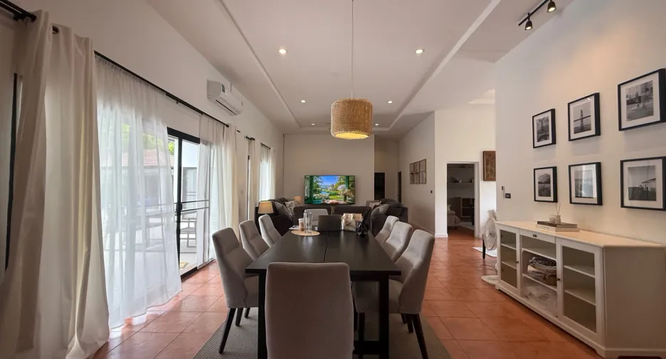 À vendre 4 chambres villa à Bang Lamung, Chonburi