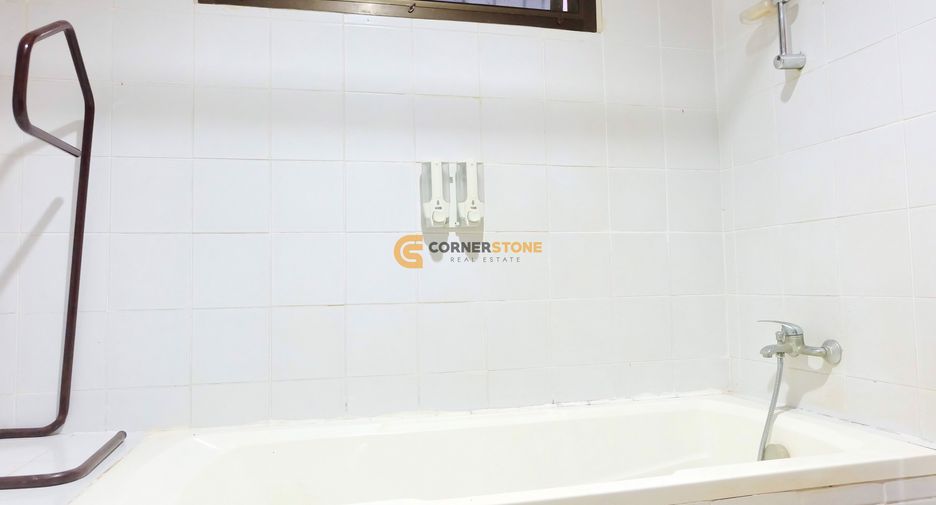 For sale 3 bedrooms house in Jomtien, Pattaya
