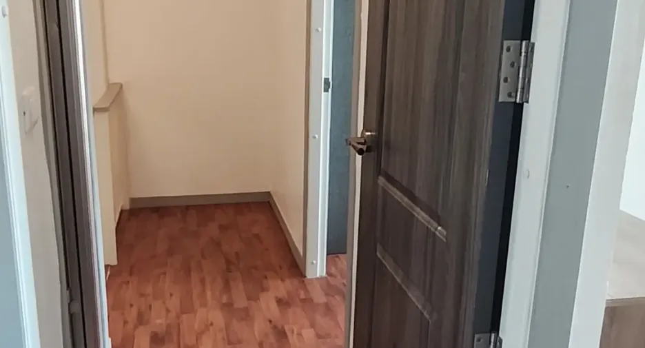 Condo en alquiler de 2 habitaciones en Mueang Sakon Nakhon, Sakon Nakhon