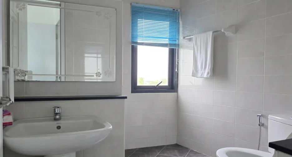 Haus zur Miete mit 2 Zimmer in Mueang Phuket, Phuket