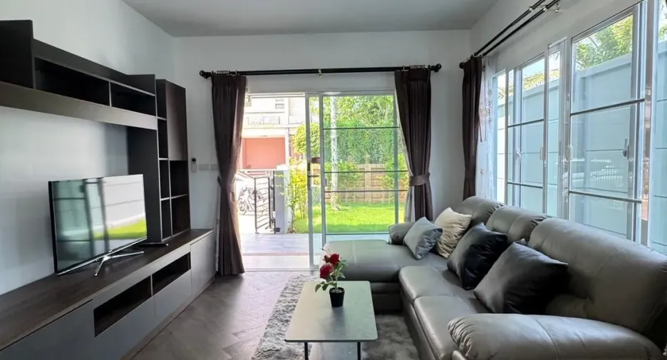 For rent 3 bedrooms house in Mueang Phuket, Phuket
