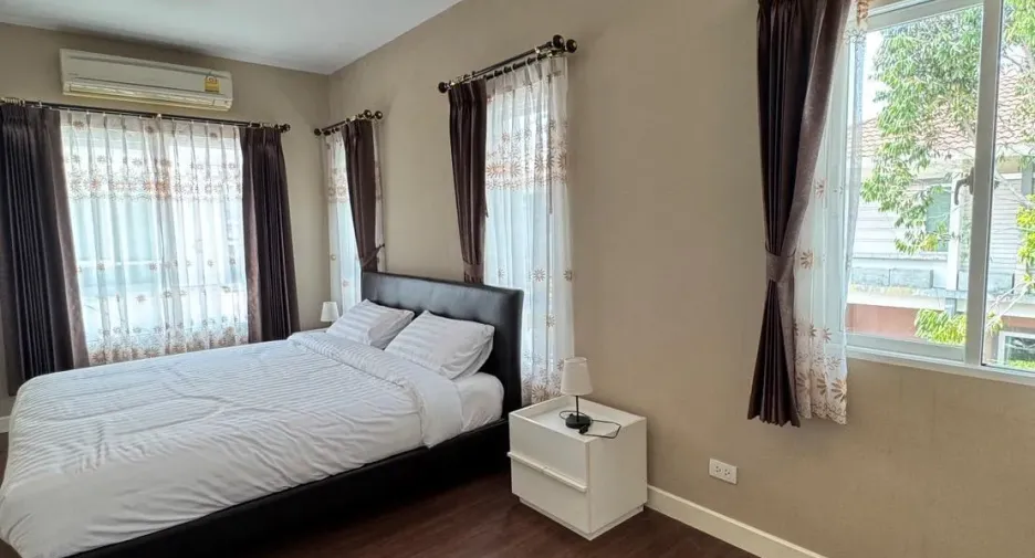 For rent 3 bedrooms house in Mueang Phuket, Phuket