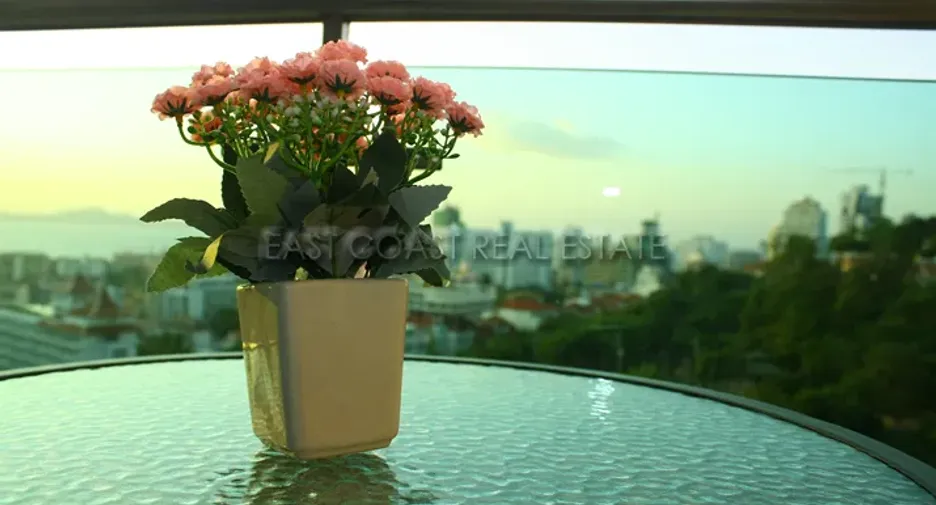 For rent and for sale 2 bedrooms condo in Bang Lamung, Chonburi
