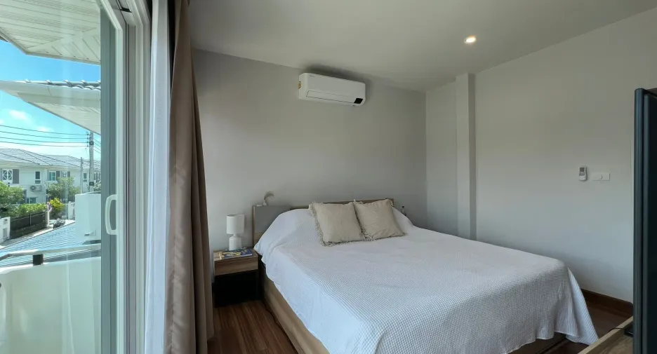 For rent 4 bedrooms house in Thalang, Phuket