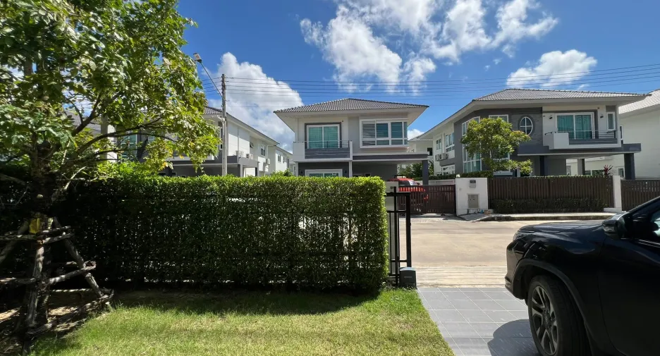 For rent 4 bedrooms house in Thalang, Phuket