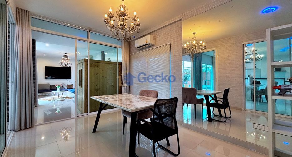 For sale 5 bedrooms house in Huay Yai, Pattaya