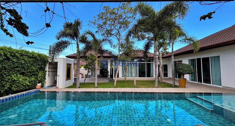 For sale 5 bedrooms house in Huay Yai, Pattaya