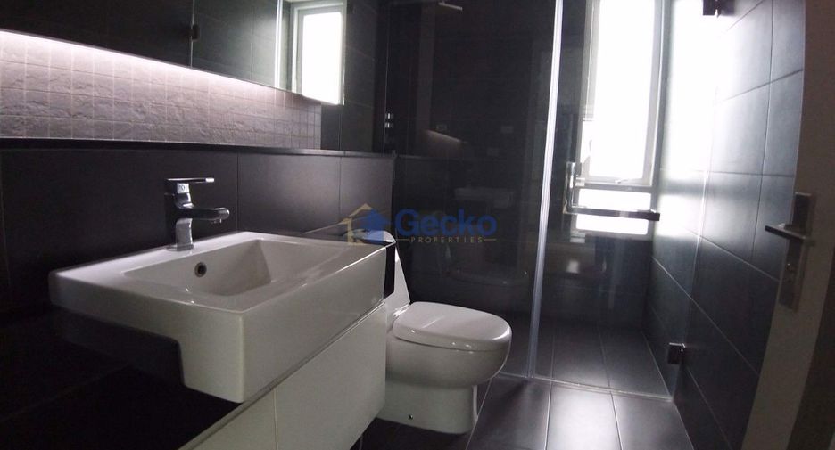 For sale 3 bedrooms condo in Central Pattaya, Pattaya