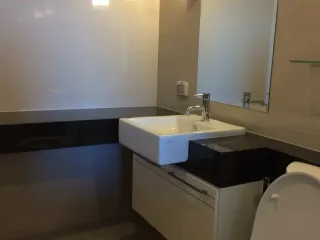 For rent 1 bed condo in Ratchathewi, Bangkok