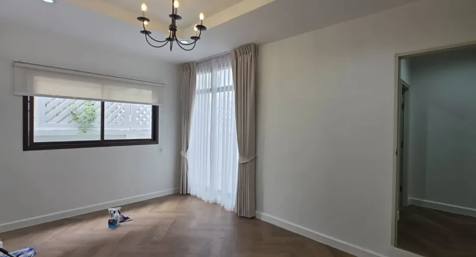 Casa en venta de 4 habitaciones en Lam Luk Ka, Pathum Thani