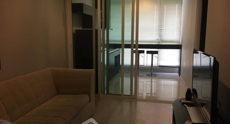 For rent 1 bed condo in Khlong Toei, Bangkok