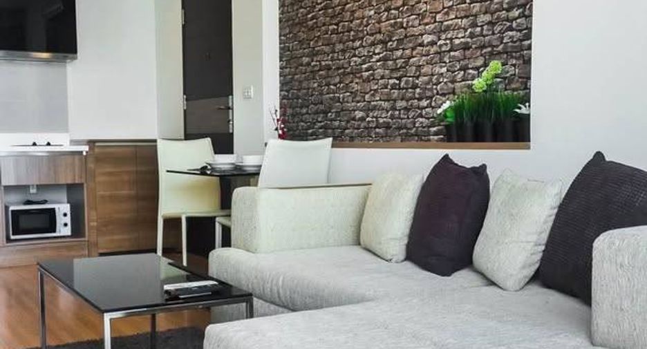 For rent 1 bed condo in Sathon, Bangkok