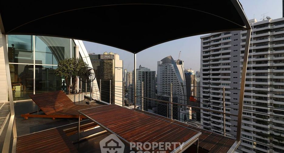 Condo en venta de 4 habitaciones en Watthana, Bangkok