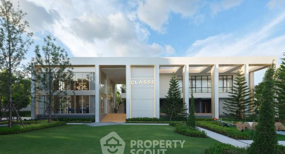 For sale 3 bedrooms house in Suan Luang, Bangkok