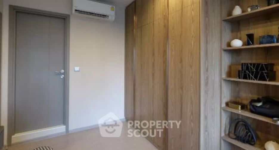 For sale 2 bedrooms condo in Huai Khwang, Bangkok