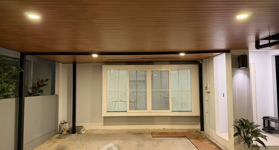 For rent and for sale 2 bedrooms house in Prawet, Bangkok